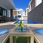 Mey Villa *